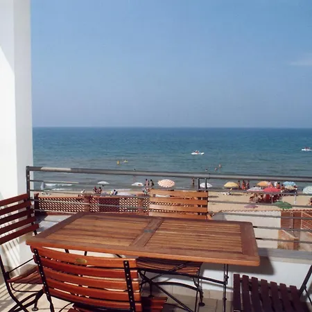 شقة فندقية Etruriamare 3*